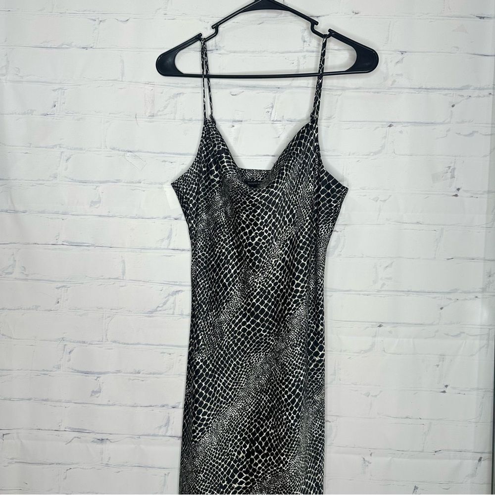 Banana Republic medium‎ dress - brand new with tags!